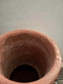 vaso di  terracotta inciso