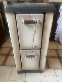 Stufa a legna PETIT " Dal Zotto