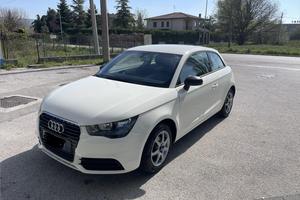 Audi A1 1.6 TDI 3 porte del 2012.