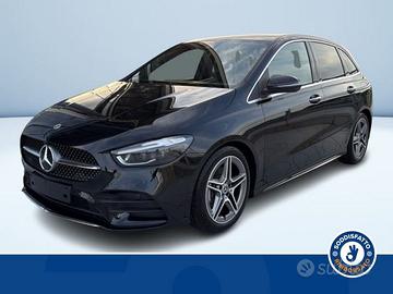 Mercedes-Benz Classe B 180d Automatic AMG Lin...