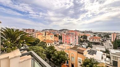 Ultimo piano panoramico con terrazza nel quartiere