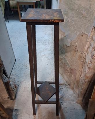 coppia di mobili porta fiori