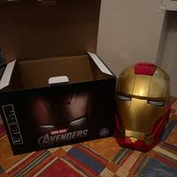 Casco Iron man, apertura elettrica
