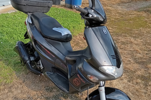 Gilera runner 200