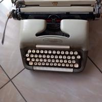 Macchina da scrivere