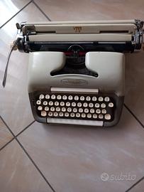 Macchina da scrivere