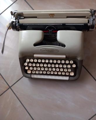 Macchina da scrivere