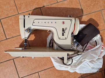 Macchina da cucire Singer elettrica