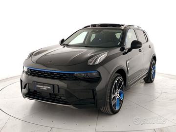 Lynk & Co 01 1.5 td phev auto