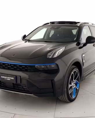 Lynk & Co 01 1.5 td phev auto