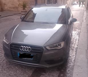 AUDI A3 SPB 2.0 TDI 184 CV clean diesel Ambiente