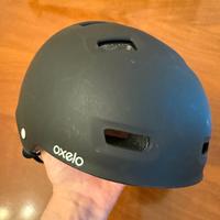 Casco roller, skateboard e  monopattino, taglia M
