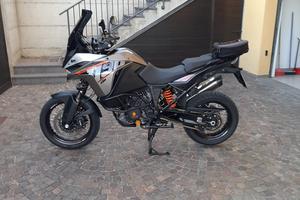 Moto KTM 1190 adventure S