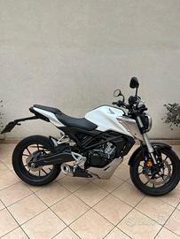 Honda Cb125r