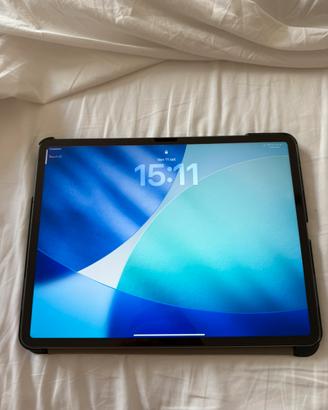 Ipad air 13" cellular M4