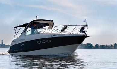 Barca a motore cabinata MAXUM 2900 SE