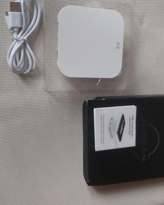 caricabatterie wireless marchio Nissan
