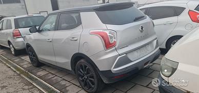 Ricambi SsangYong Tivoli cambio 6 marce 1.6 benzin