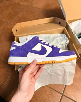 Nike dunk sb purple