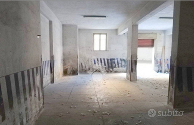 Garage Mq 120 Circa Piazza Principe di Camporeale