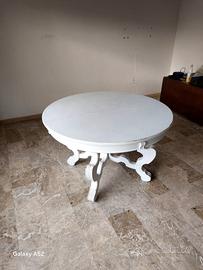 Tavolo tondo allungabile "shabby chic"