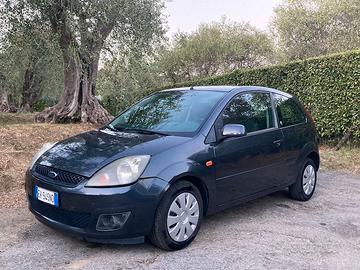 FORD Fiesta 1.4 TDCi Ghia