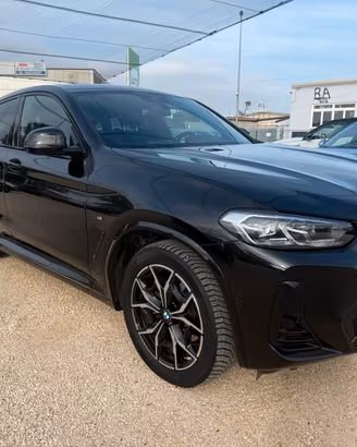Bmw X4 Total Black 190cv xDrive20d mhev 48V Msport