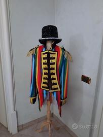 Frac e cappello da Parata Arcobaleno - Costume Dir