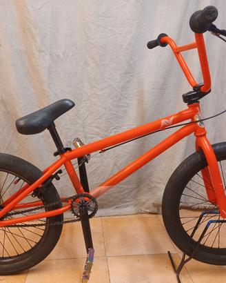 bmx 20"  freestyle marca VERDE