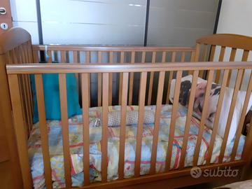 Lettino (culla) Pali colore come da foto....