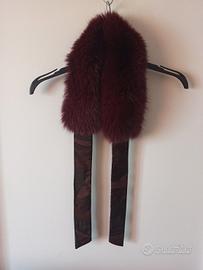 Girocollo in pelliccia di volpe bordeaux 