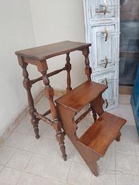 antica scaletta richiudibile tutta tornita 