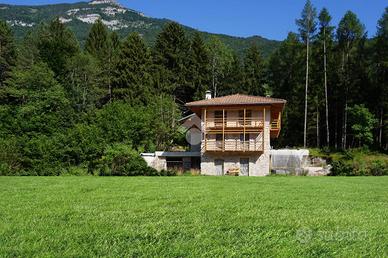 CASA INDIPENDENTE A MOLVENO