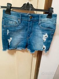 pantaloncini di jeans 