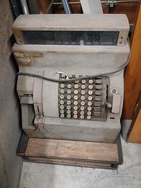 Registratore di cassa vintage 