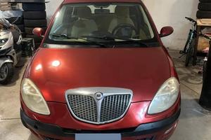 ypsilon