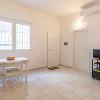 Rifinito bilocale con cortile