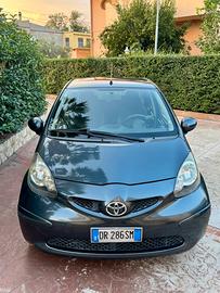 Toyota Aygo 1.0, 68 CV - NEOPATENTATI