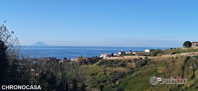 Roccavaldina, terreno agricolo pianeggiante circa