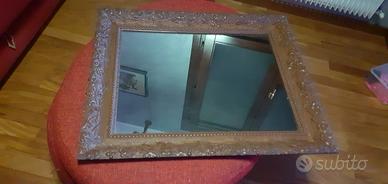 Grande specchiera antica legno e pastiglia 66 x 80