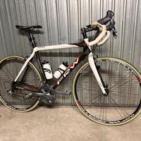 Bici da corsa FRW carbonio