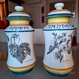 Coppia vasi in ceramica decorati a mano