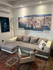 Divano con chaise longue