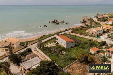 Villa di 2760 m² con più di 5 locali a Licata