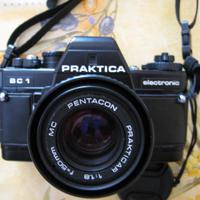 Praktica BC1 Elettronic con 2 obbiettivi