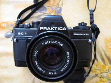 Praktica BC1 Elettronic con 2 obbiettivi