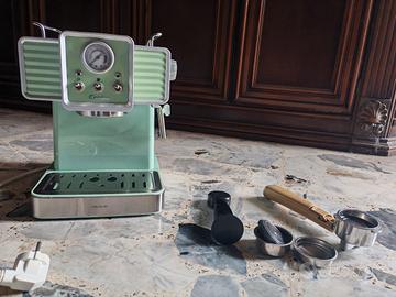 Macchina caffè stile vintage