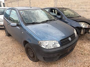 RICAMBI FIAT PUNTO 1.2 BENZINA ANNO:2005