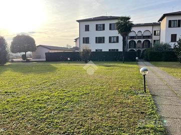 4 LOCALI A BESANA IN BRIANZA