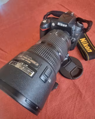 Nikon d90/Nikkor 80-200 f2,8/flash  jinbei 
